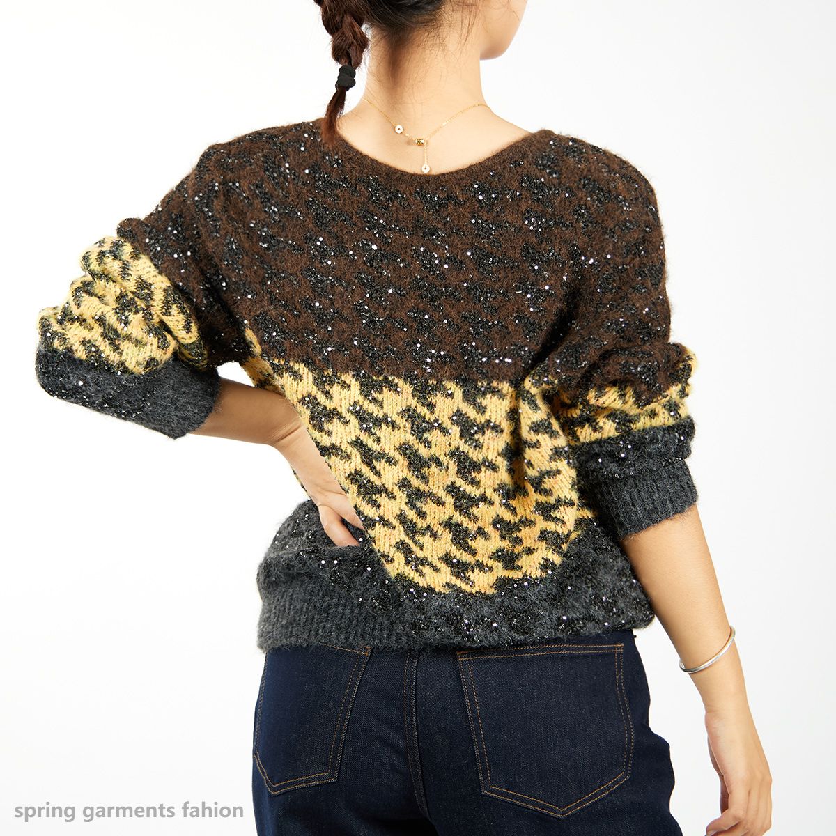 Custom Houndstooth V-Neck Sequin Contrast Knit Sweater