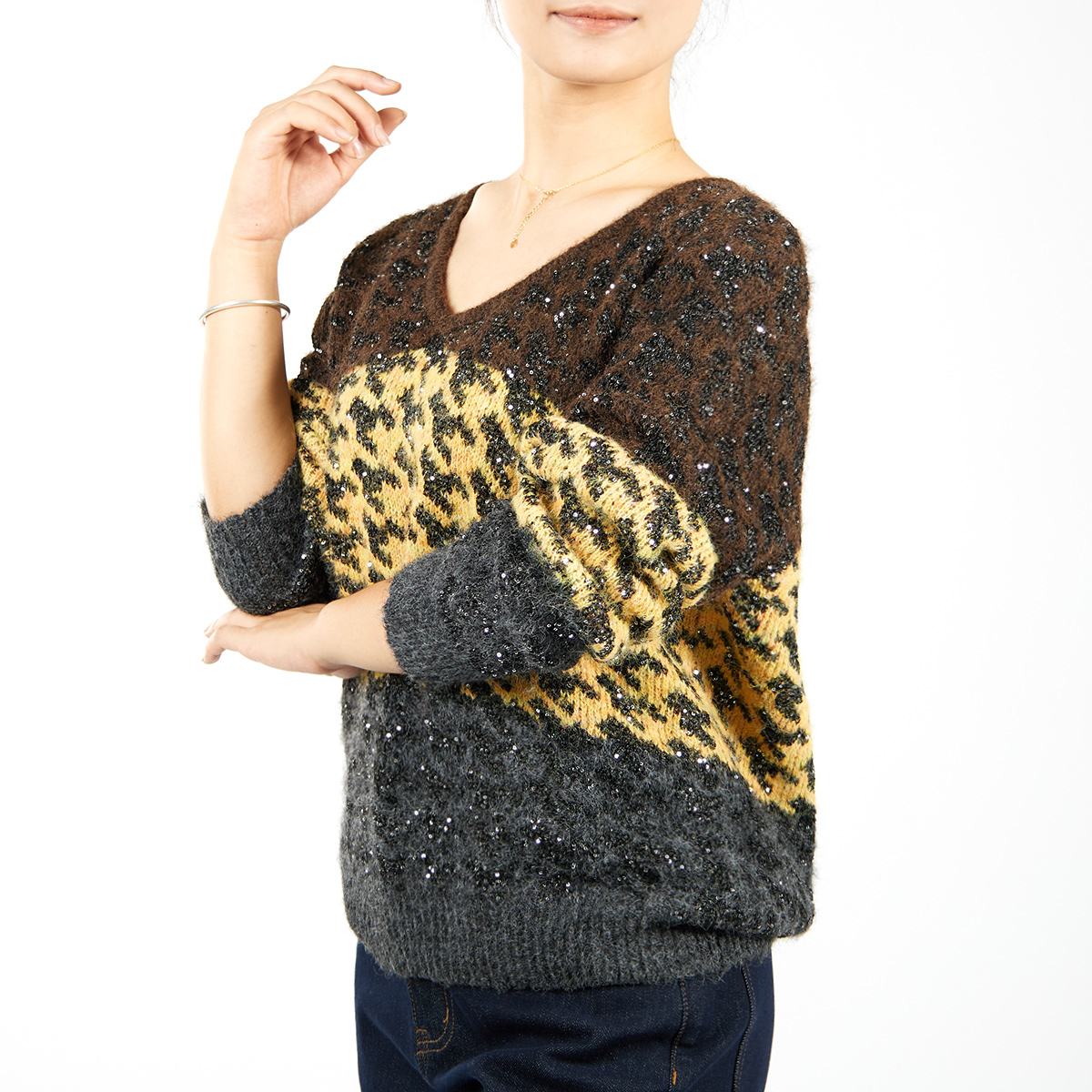 Custom Houndstooth V-Neck Sequin Contrast Knit Sweater